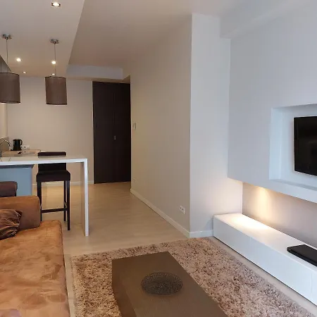Platinum Towers 1 Bedroom Daire